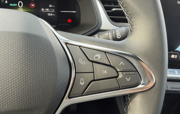 renault-captur-ii-1-8-e-tech-full-hybrid-160ch-evolution-26 - 174264686