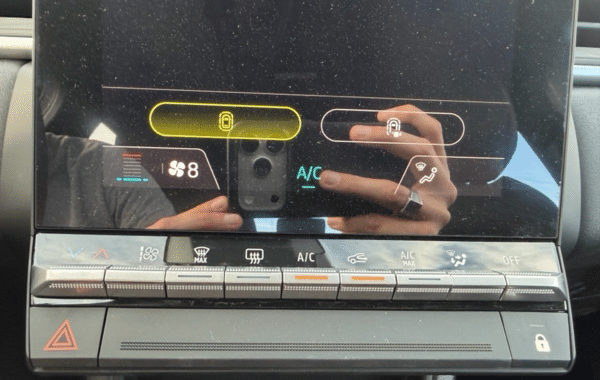 renault-captur-ii-1-8-e-tech-full-hybrid-160ch-evolution-26 - 174264686