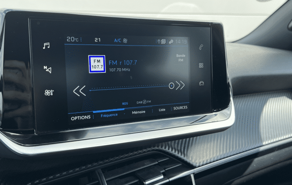 peugeot-2008-1-5-bluehdi-130ch-s-s-allure-eat8 - 174474686