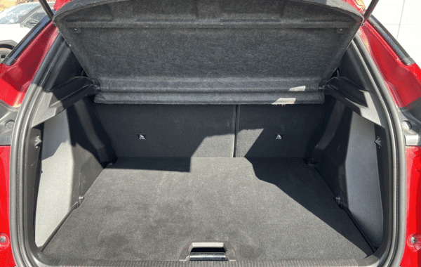 peugeot-2008-1-5-bluehdi-130ch-s-s-allure-eat8 - 174474686