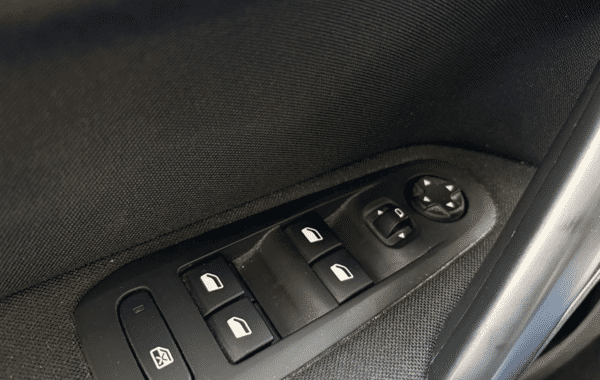 peugeot-308-sw-1-5-bluehdi-130ch-s-s-allure - 174664686
