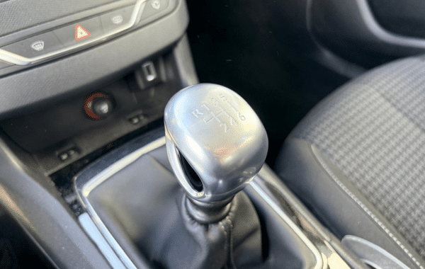 peugeot-308-sw-1-5-bluehdi-130ch-s-s-allure - 174664686