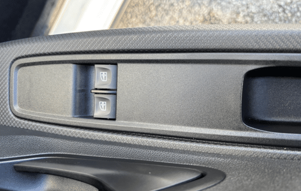 dacia-jogger-1-0-eco-g-100ch-essential-5-places - 175424686