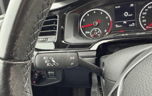 volkswagen-polo-1-0-tsi-95ch-iq-drive-euro6d-t - 175814686