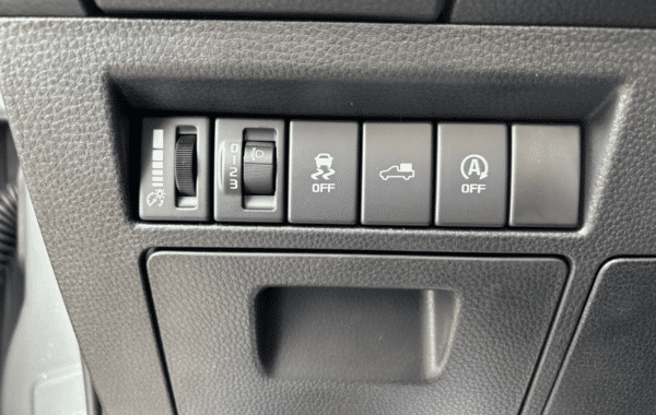 isuzu-d-max-2-2-ddi-164ch-evolution-space-a-t - 176044686