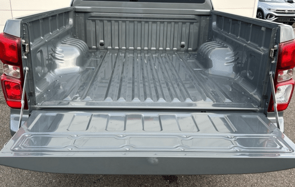 isuzu-d-max-2-2-ddi-164ch-evolution-space-a-t - 176044686