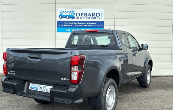 isuzu-d-max-2-2-ddi-164ch-b-strong-space-a-t - 176054686
