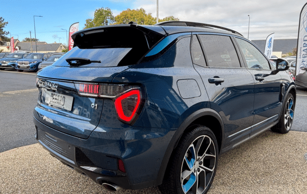 lynk-co-01-1-5-phev-261ch-dcth-7 - 176804686
