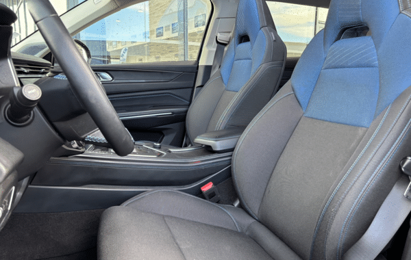 lynk-co-01-1-5-phev-261ch-dcth-7 - 176804686