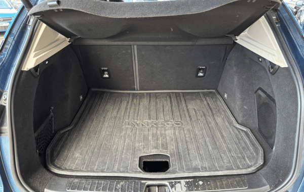 lynk-co-01-1-5-phev-261ch-dcth-7 - 176804686