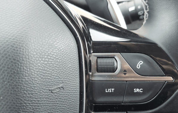 peugeot-3008-hybrid-225ch-allure-pack-e-eat8 - 86454686