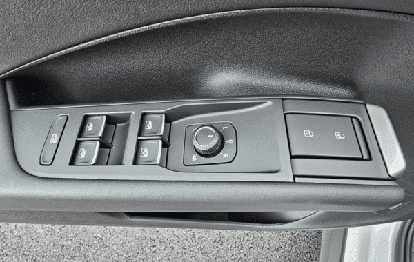 volkswagen-t-roc-1-5-etsi-150ch-r-line-dsg7 - 1000554713