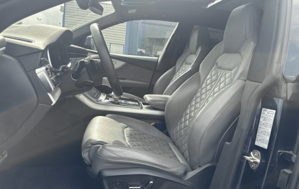 audi-q8-55-tfsi-e-381ch-s-line-quattro-tiptronic-8 - 1000624713