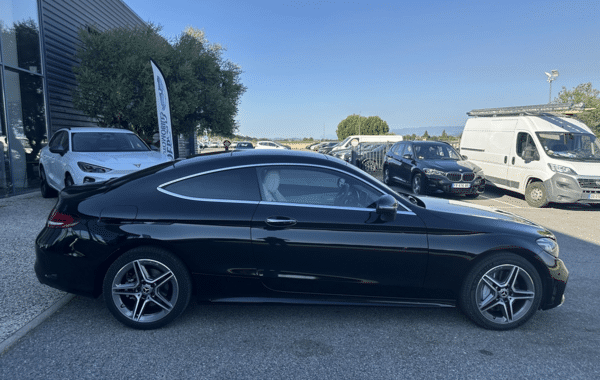 mercedes-classe-c-coupe-300-d-245ch-amg-line-4matic-9g-tronic - 1000824713