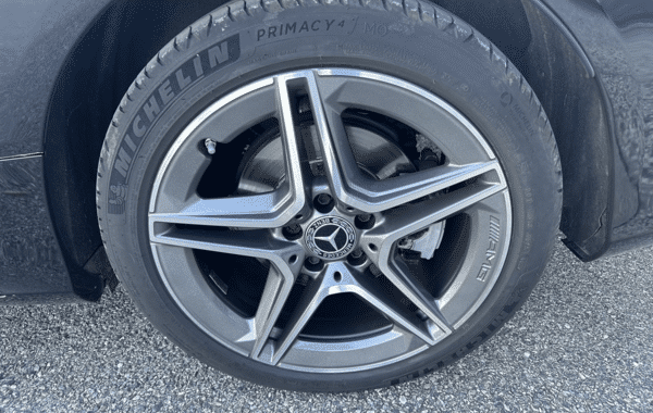 mercedes-classe-c-coupe-300-d-245ch-amg-line-4matic-9g-tronic - 1000824713