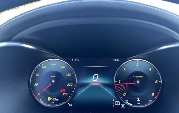 mercedes-classe-c-coupe-300-d-245ch-amg-line-4matic-9g-tronic - 1000824713
