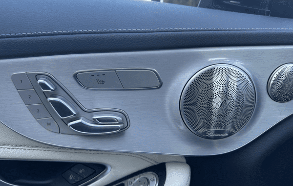 mercedes-classe-c-coupe-300-d-245ch-amg-line-4matic-9g-tronic - 1000824713
