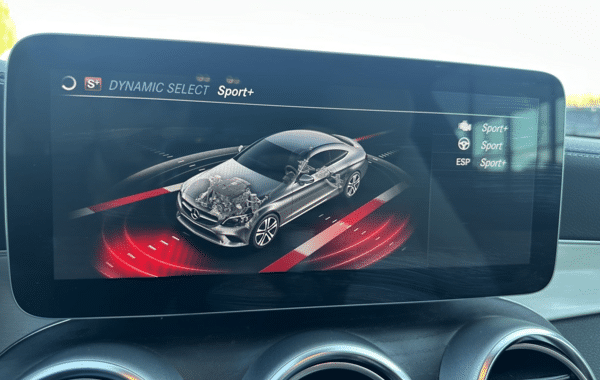 mercedes-classe-c-coupe-300-d-245ch-amg-line-4matic-9g-tronic - 1000824713