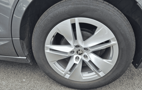 skoda-enyaq-coupe-285ch-85 - 1001434713