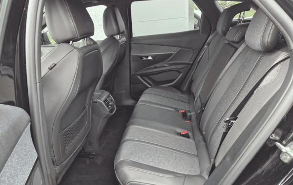 peugeot-3008-1-2-puretech-130ch-gt-line-s-s - 1001944713