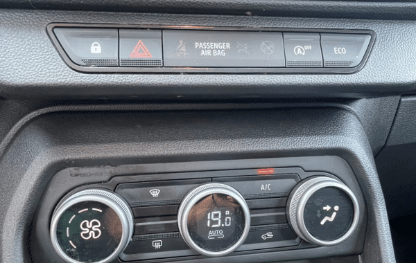 dacia-sandero-1-0-tce-90ch-journey - 1002454713