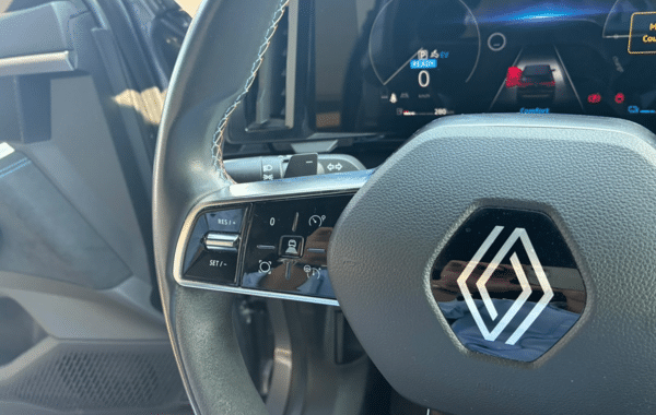 renault-austral-1-2-e-tech-full-hybrid-200ch-iconic-esprit-alpine - 1002824713