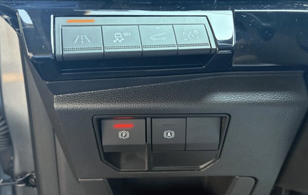 renault-austral-1-2-e-tech-full-hybrid-200ch-iconic-esprit-alpine - 1002824713