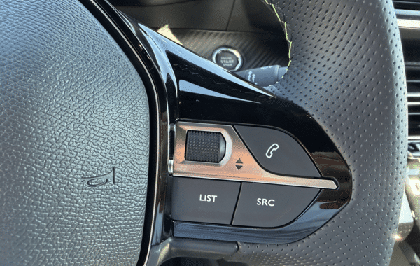 peugeot-2008-1-2-hybrid-145ch-gt-e-dcs6 - 1002884713
