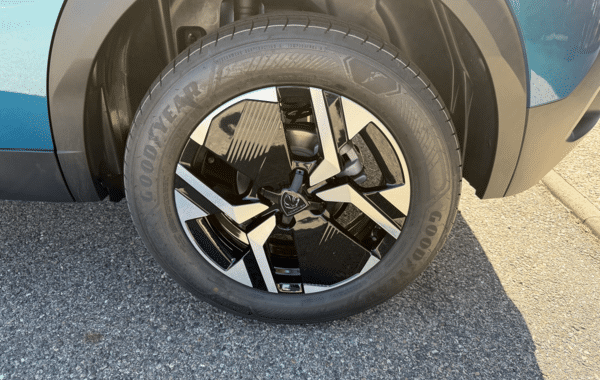 peugeot-2008-1-2-hybrid-145ch-gt-e-dcs6 - 1002904713