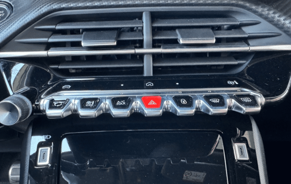 peugeot-2008-1-2-hybrid-145ch-gt-e-dcs6 - 1002994713