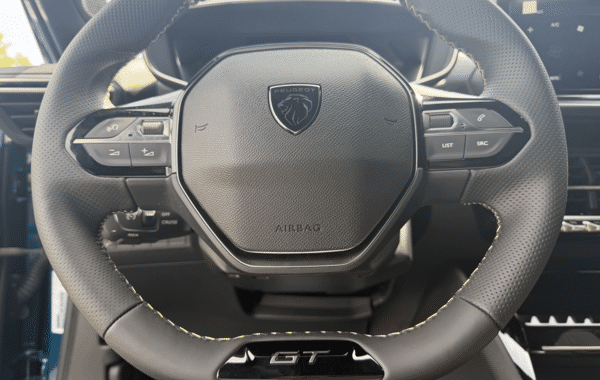 peugeot-2008-1-2-hybrid-145ch-gt-exclusive-e-dcs6 - 1003394713