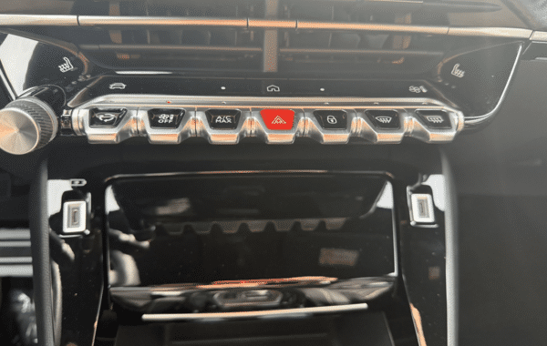 peugeot-2008-1-2-hybrid-145ch-gt-exclusive-e-dcs6 - 1003394713