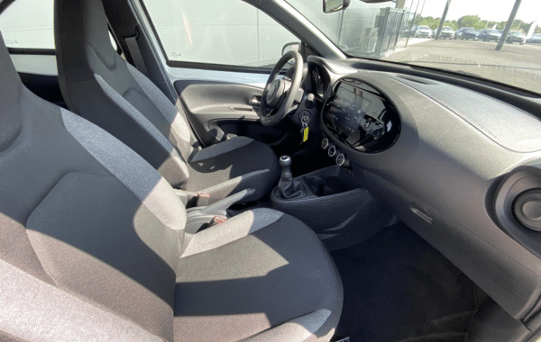 toyota-aygo-x-1-0-vvt-i-72ch-dynamic-my24 - 1003514713