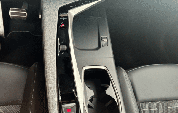 peugeot-3008-1-2-hybrid-145ch-gt-e-dcs6 - 1003984713