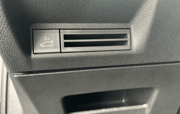 peugeot-3008-1-2-hybrid-145ch-gt-e-dcs6 - 1003984713