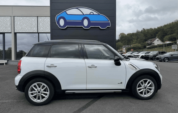 mini-countryman-cooper-d-112ch-pack-red-hot-chili-all4 - 1004104713