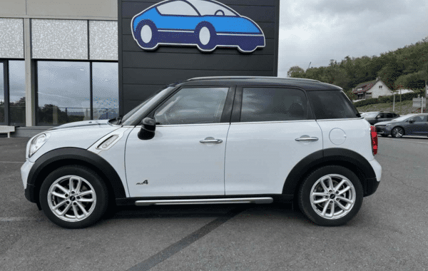 mini-countryman-cooper-d-112ch-pack-red-hot-chili-all4 - 1004104713