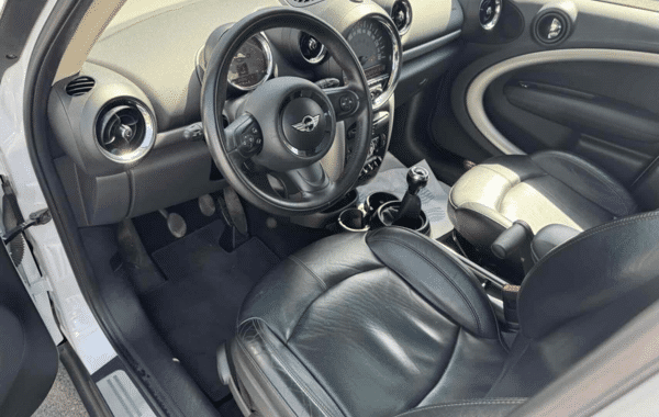mini-countryman-cooper-d-112ch-pack-red-hot-chili-all4 - 1004104713