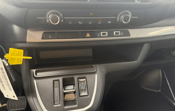 citroen-jumpy-fg-m-2-2-diesel-180ch-cabine-approfondie-fixe-automatique - 1004394713