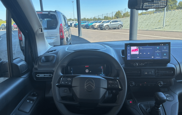 citroen-berlingo-m-1-5-bluehdi-100ch-s-s-plus-5-places - 1004554713