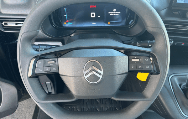citroen-berlingo-m-1-5-bluehdi-100ch-s-s-plus-5-places - 1004554713