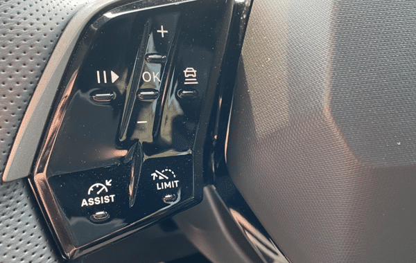 peugeot-5008-hybrid-145ch-gt-e-dcs6 - 1004824713