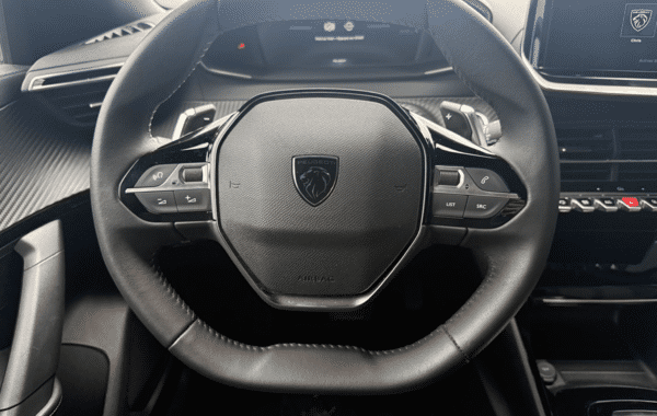 peugeot-2008-1-2-puretech-130ch-s-s-allure-eat8 - 1004924713