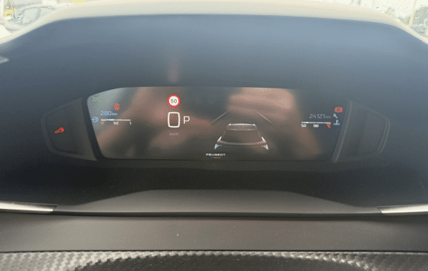 peugeot-2008-1-2-puretech-130ch-s-s-allure-eat8 - 1004924713