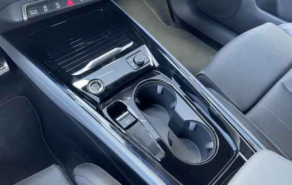 audi-q3-sportback-2-0-tdi-150ch-s-line-s-tronic-7 - 1004974713