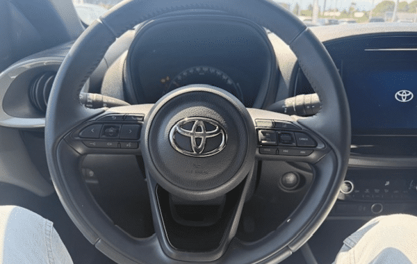 toyota-aygo-x-1-0-vvt-i-72ch-design-my24 - 1005174713