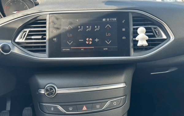 peugeot-308-1-2-puretech-130ch-e6-3-s-s-allure-business - 1005454713