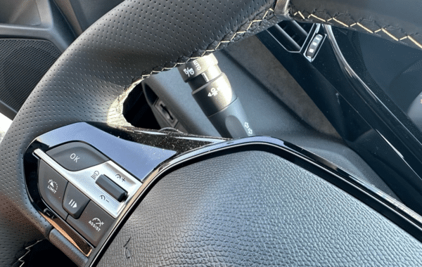 peugeot-308-1-5-bluehdi-130ch-s-s-gt-eat8 - 1005554713