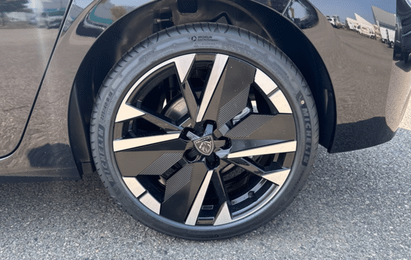 peugeot-308-1-5-bluehdi-130ch-s-s-gt-eat8 - 1005554713