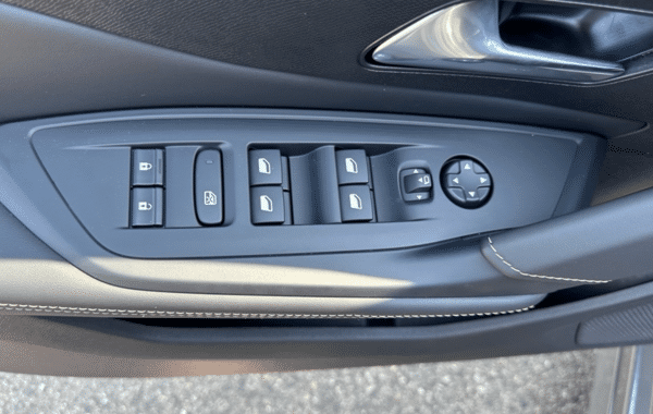 peugeot-308-1-5-bluehdi-130ch-s-s-gt-eat8 - 1005574713
